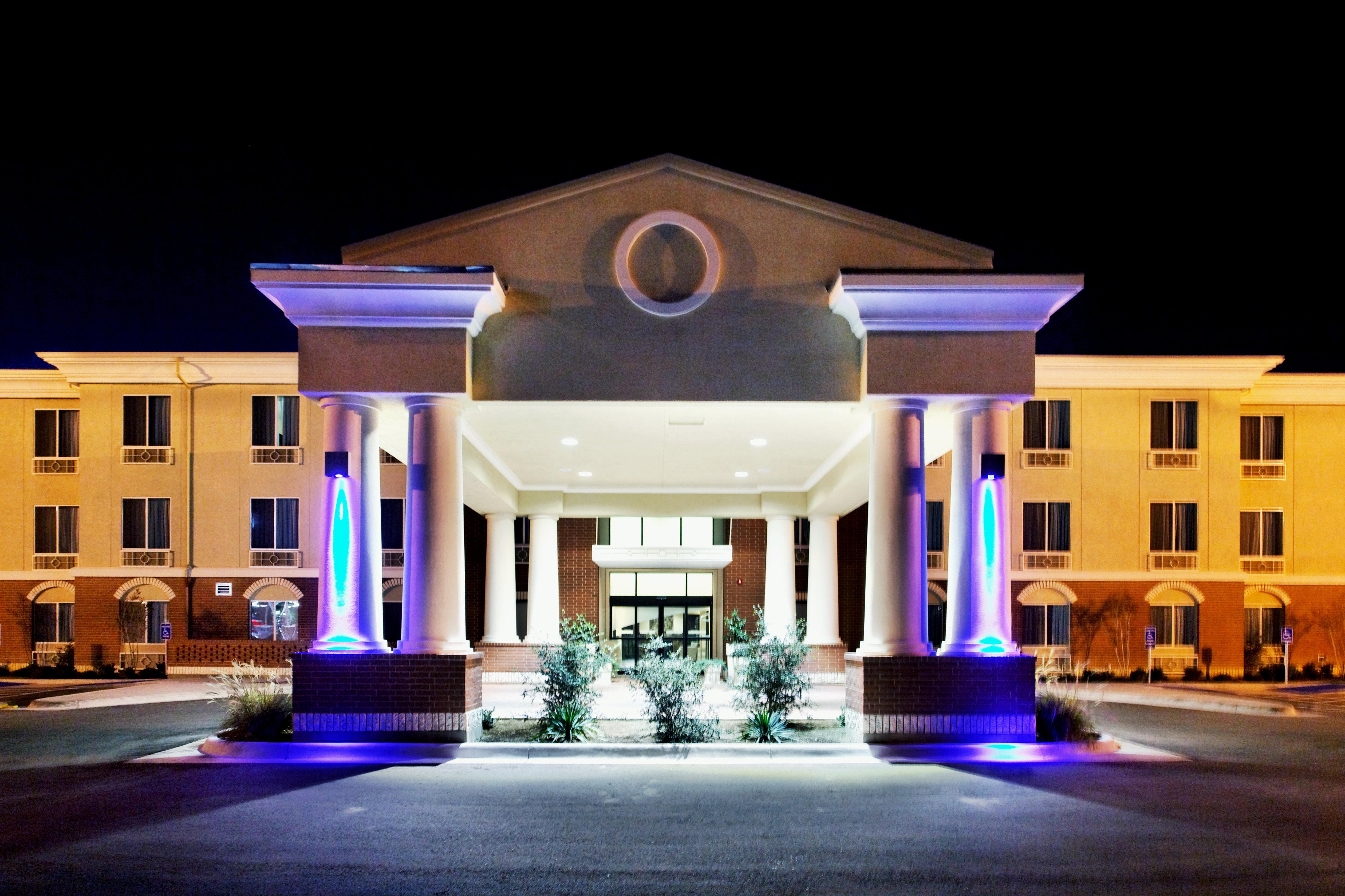 Holiday Inn Express & Suites Ozona By Ihg Extérieur photo